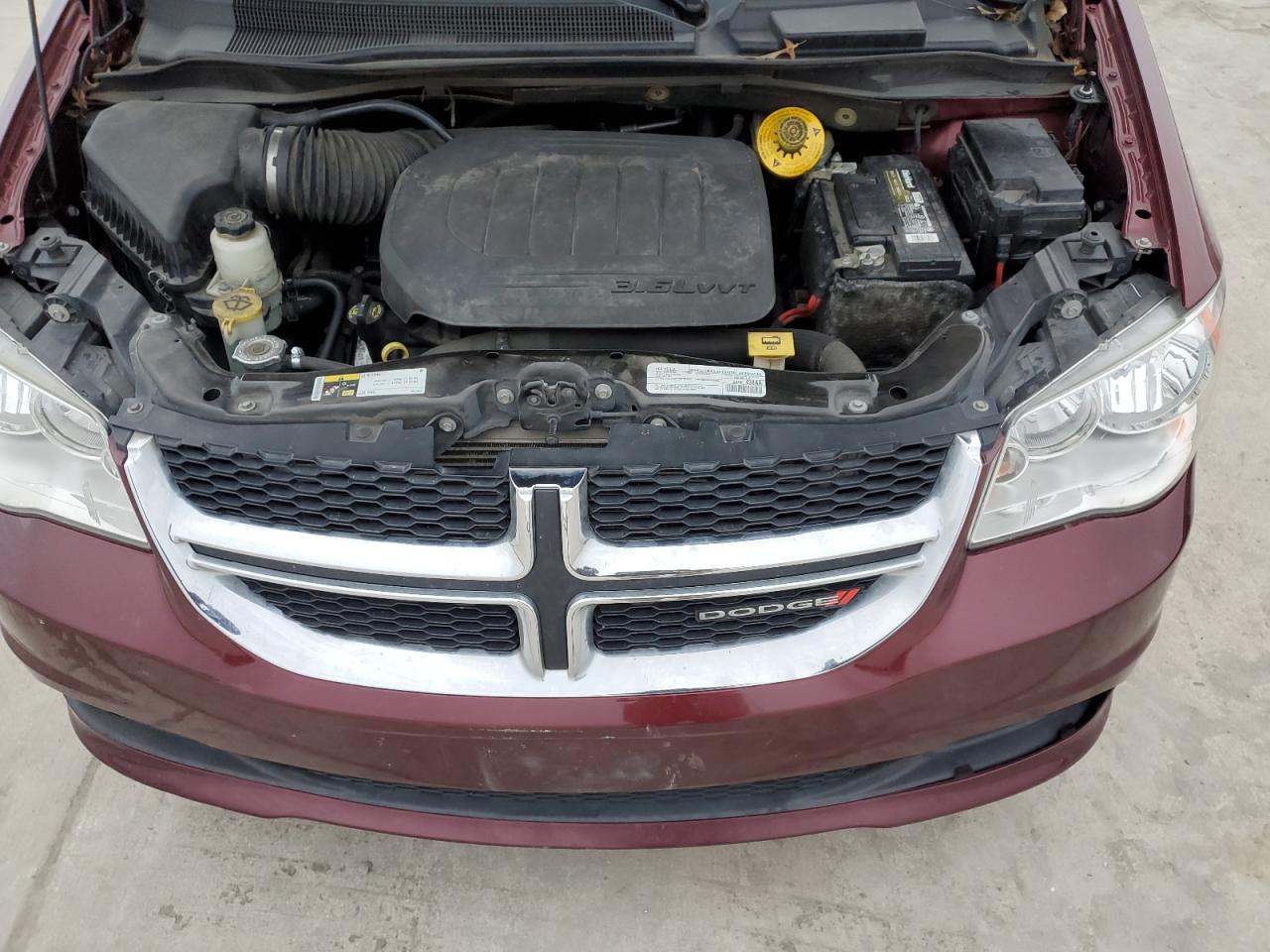 2019 Dodge Caravan - Image 12
