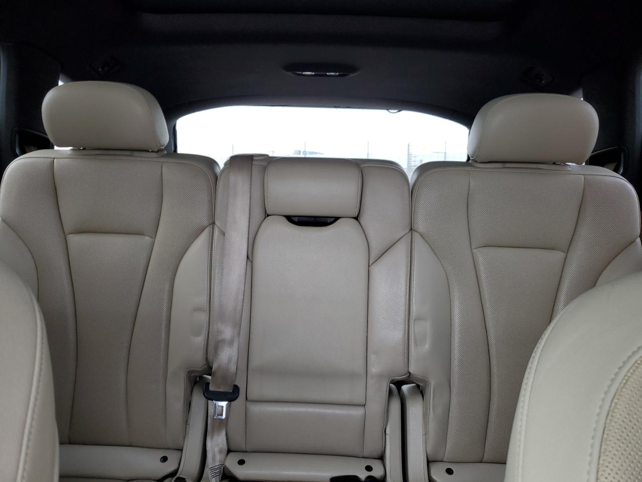 2017 Audi Q7 - Image 10