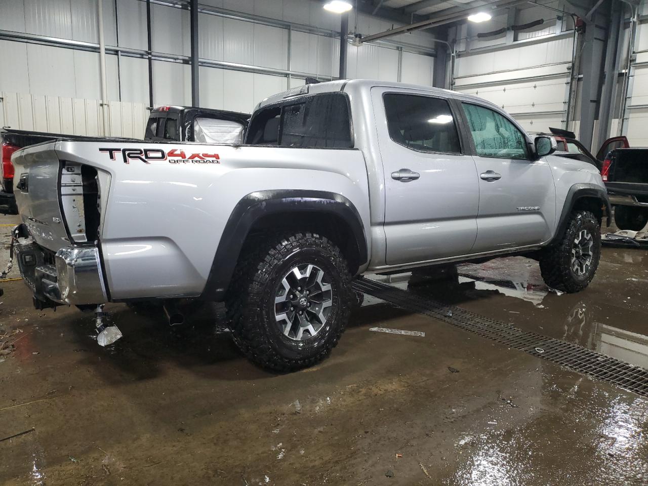 2020 Toyota Tacoma - Image 3
