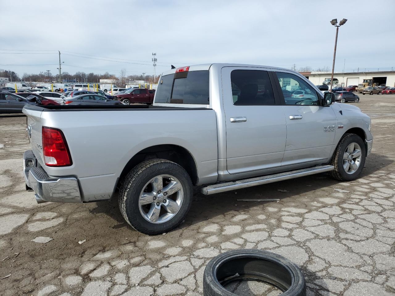 2015 RAM 1500 - Image 3