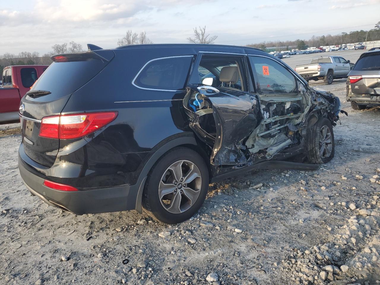 2013 Hyundai Santa Fe - Image 3