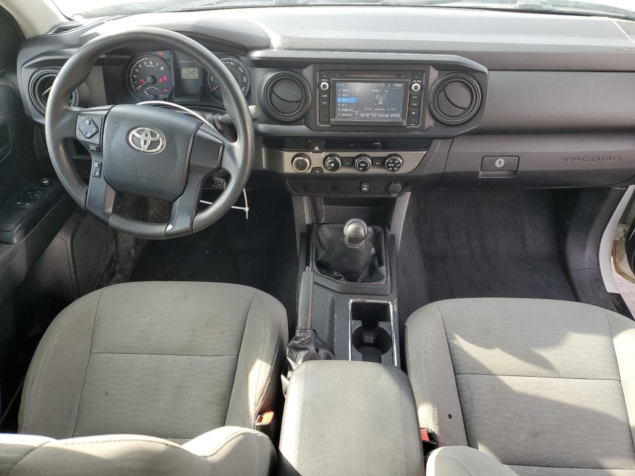 2016 Toyota Tacoma - Image 8