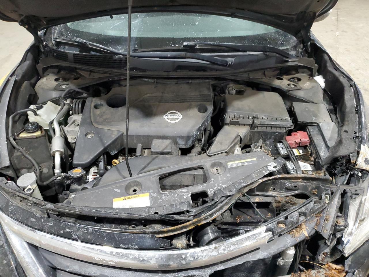 2015 Nissan Altima - Image 11