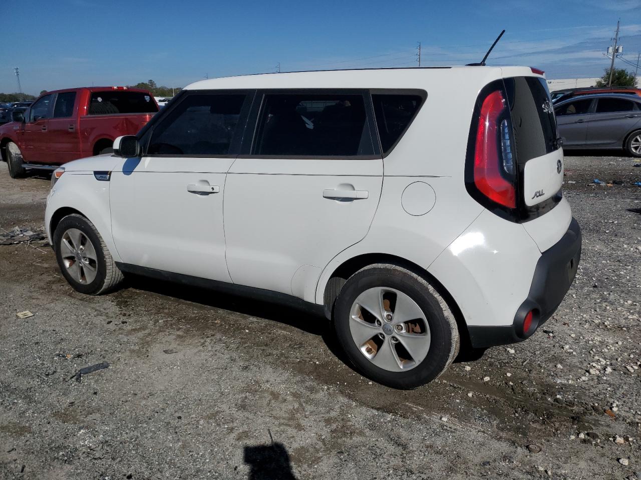 2016 Kia Soul - Image 2