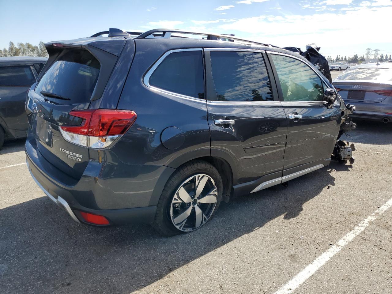 2019 Subaru Forester - Image 3