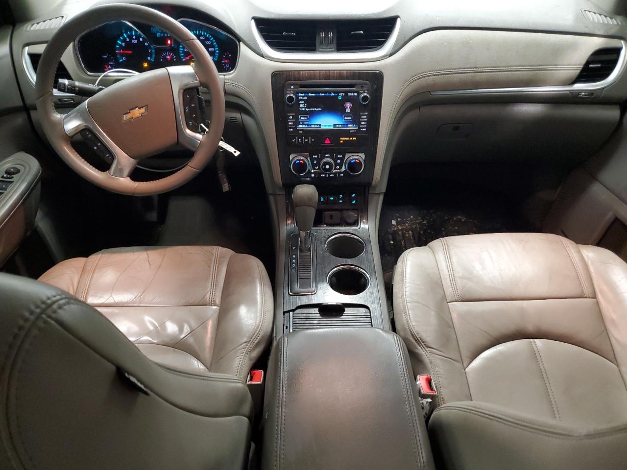 2015 Chevrolet Traverse - Image 8