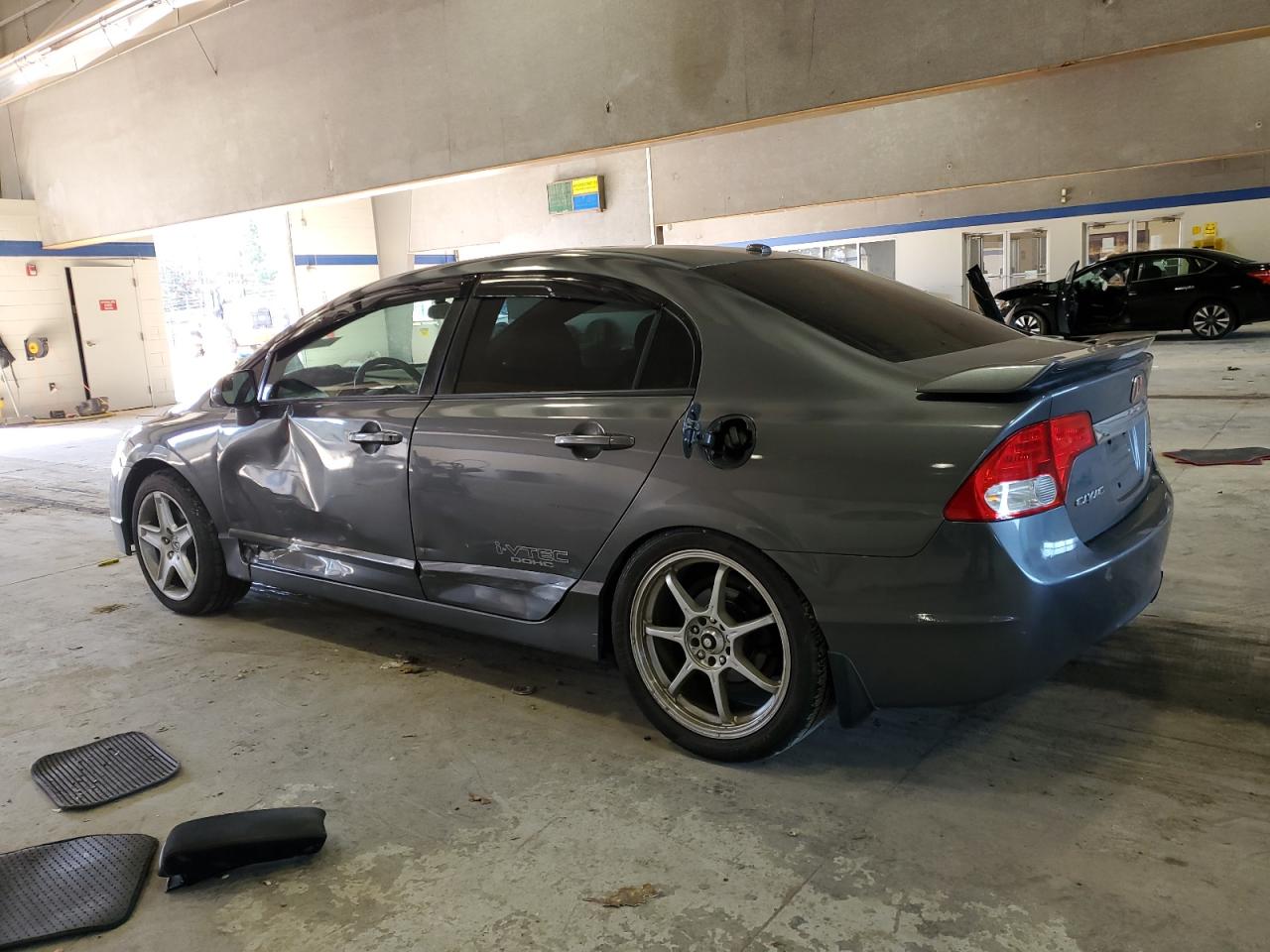 2011 Honda Civic - Image 2
