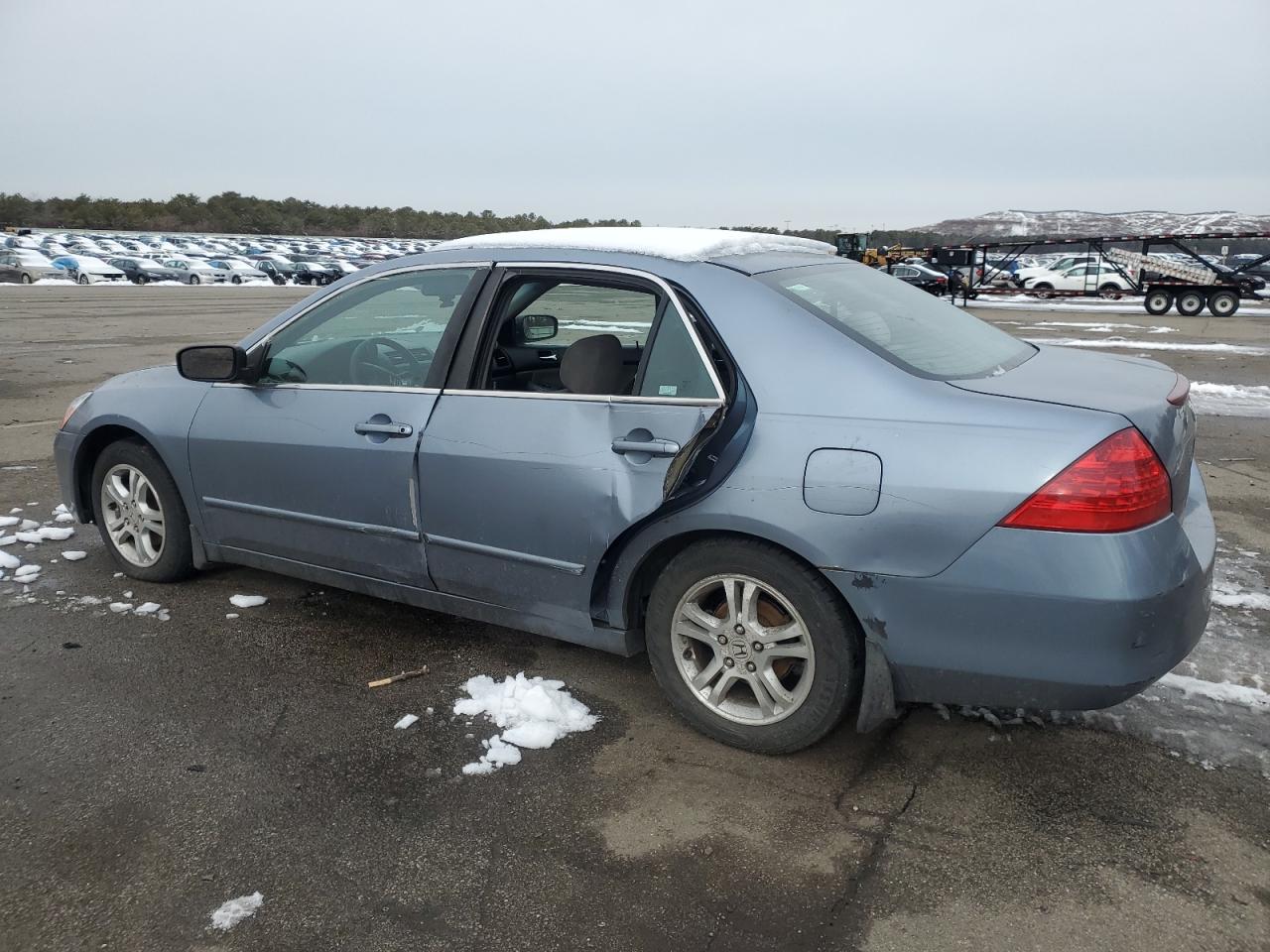 2007 Honda Accord - Image 2