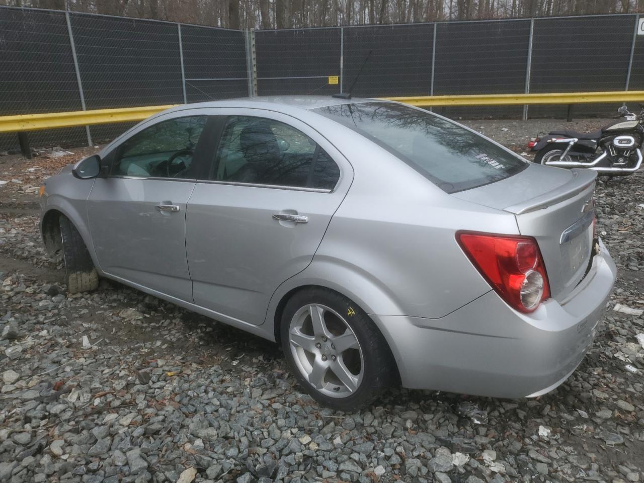 2014 Chevrolet Sonic - Image 2