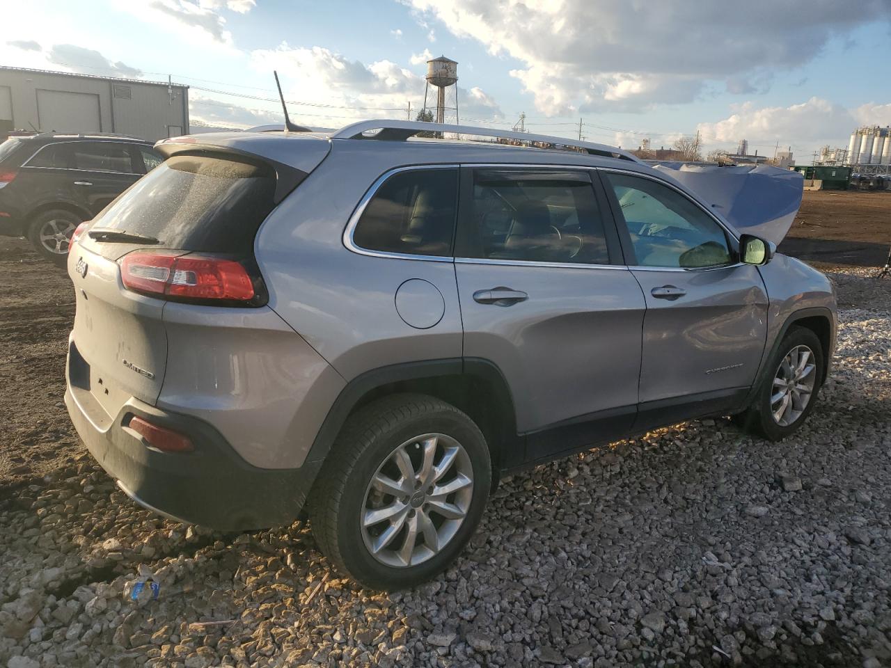 2017 Jeep Grand Cherokee - Image 3