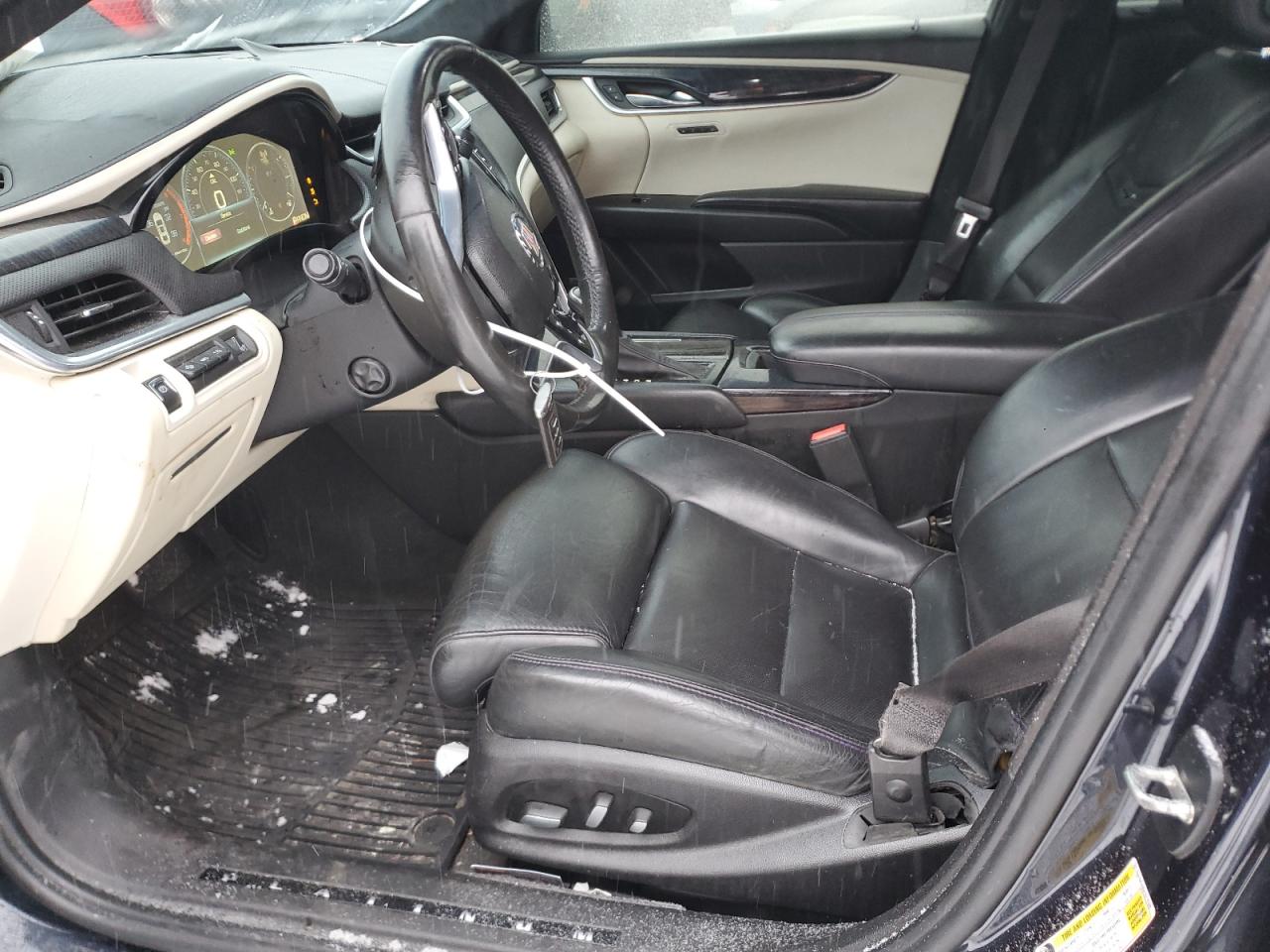 2014 Cadillac XTS - Image 7
