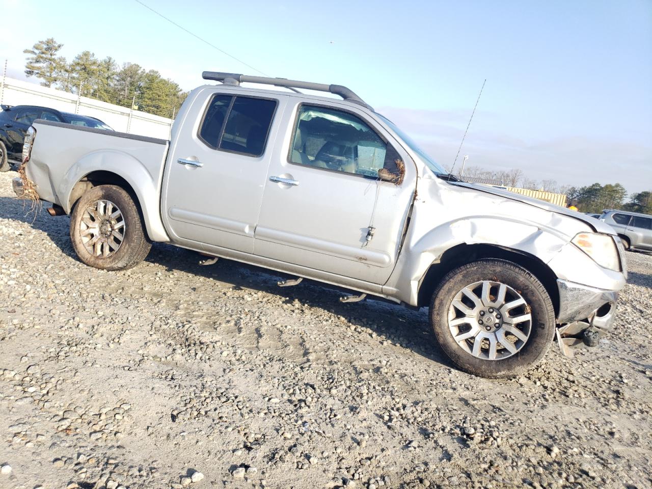 2012 Nissan Navara (Frontier) - Image 4