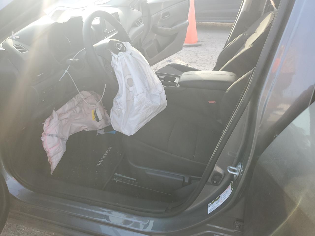 2024 Nissan Sentra - Image 7