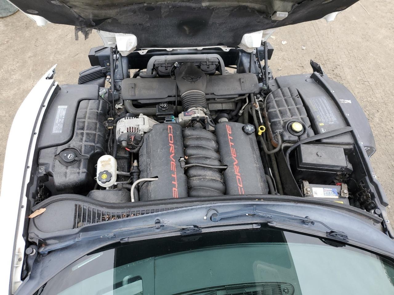2004 Chevrolet Corvette - Image 11