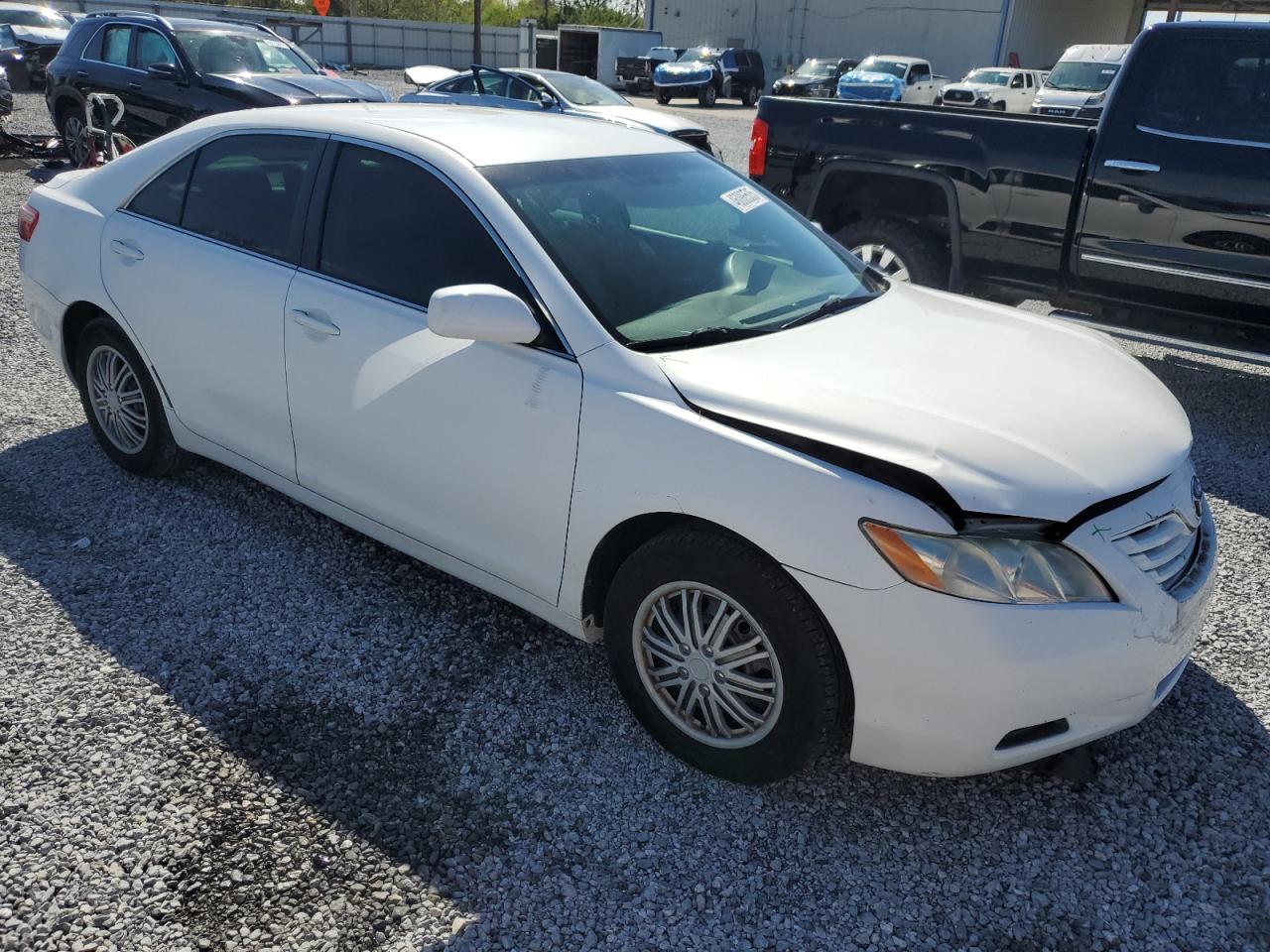 2009 Toyota Camry - Image 4