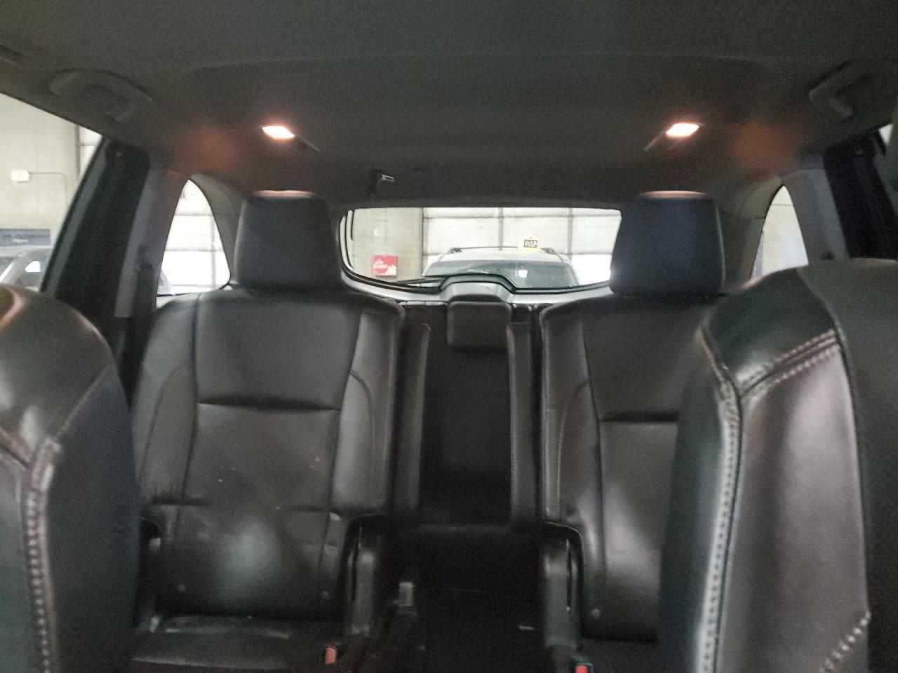 2015 Toyota Highlander - Image 10