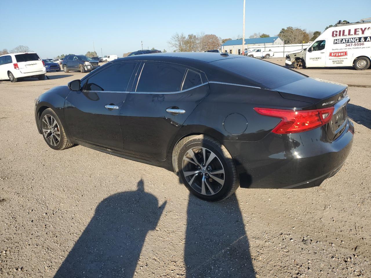 2016 Nissan Maxima - Image 2