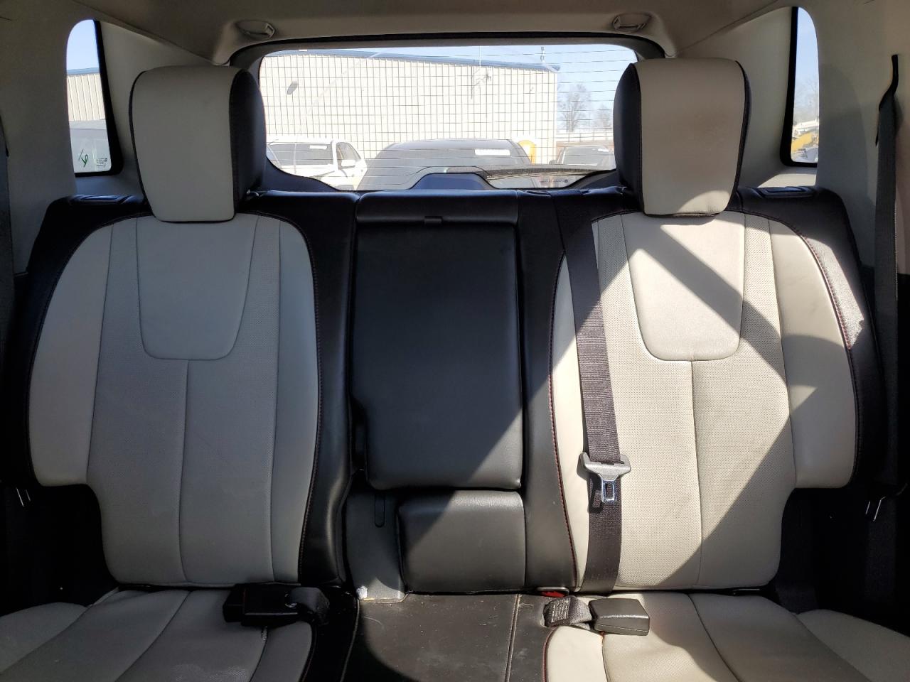 2015 GMC Terrain - Image 10
