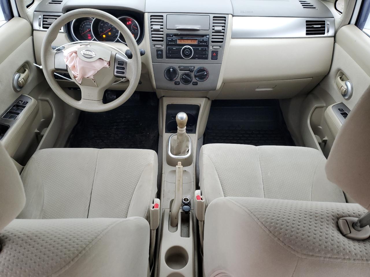 2010 Nissan Versa - Image 8