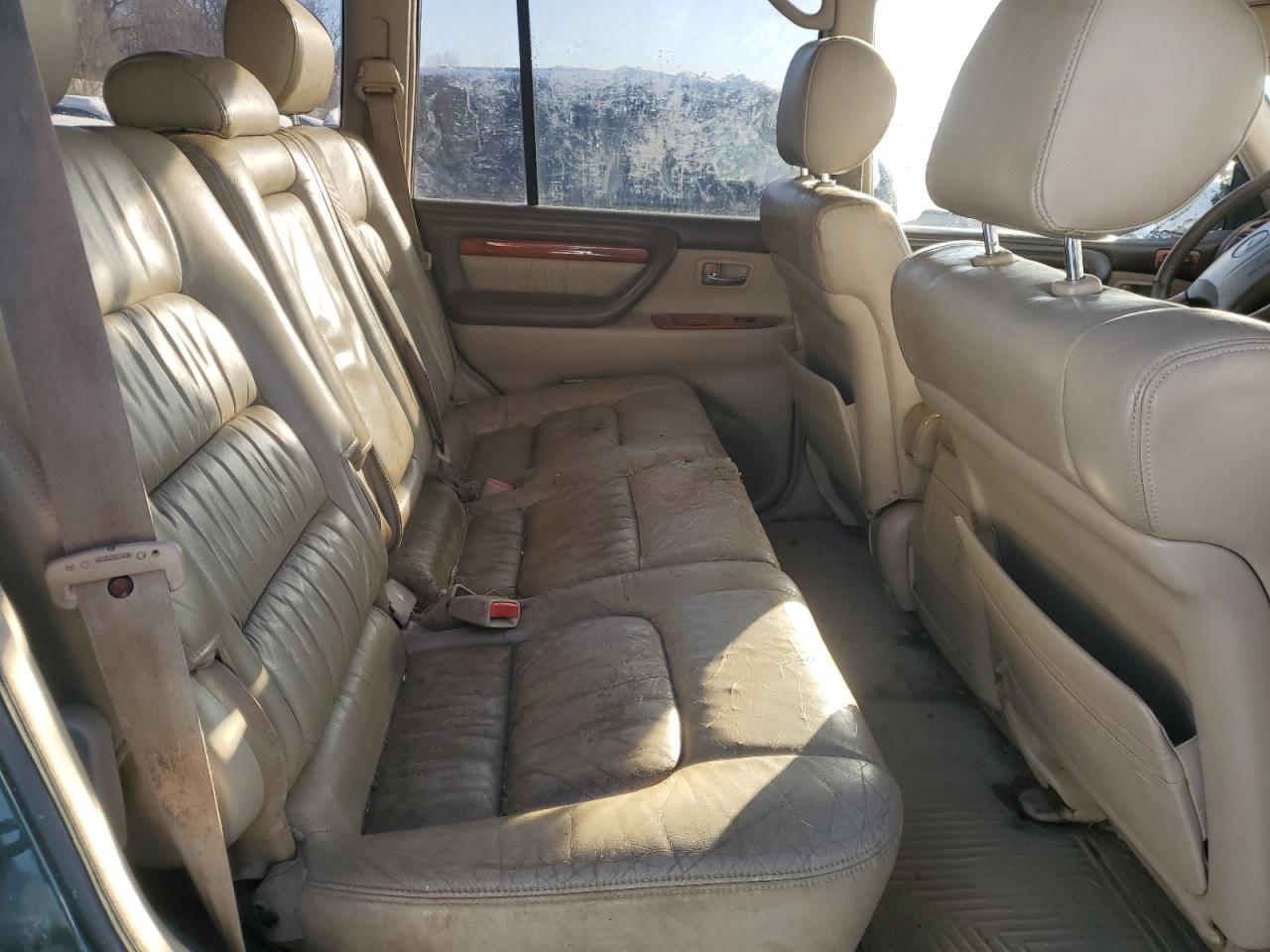 1998 Lexus LX - Image 11