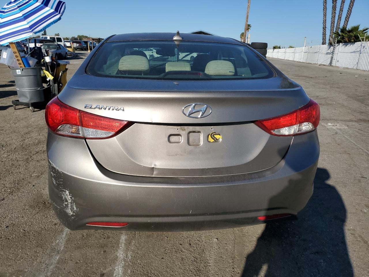 2013 Hyundai Elantra - Image 6
