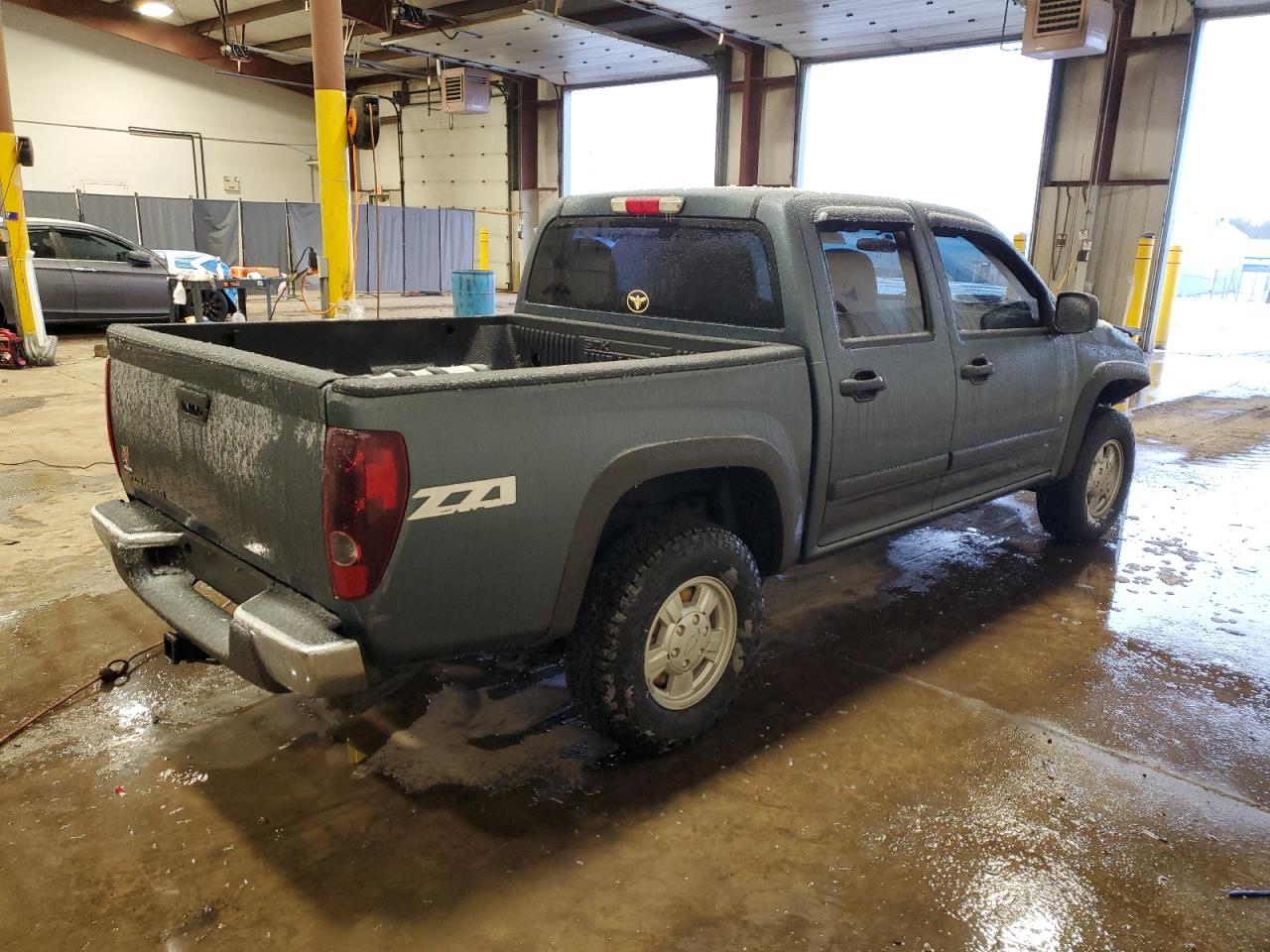 2006 Chevrolet Colorado - Image 3