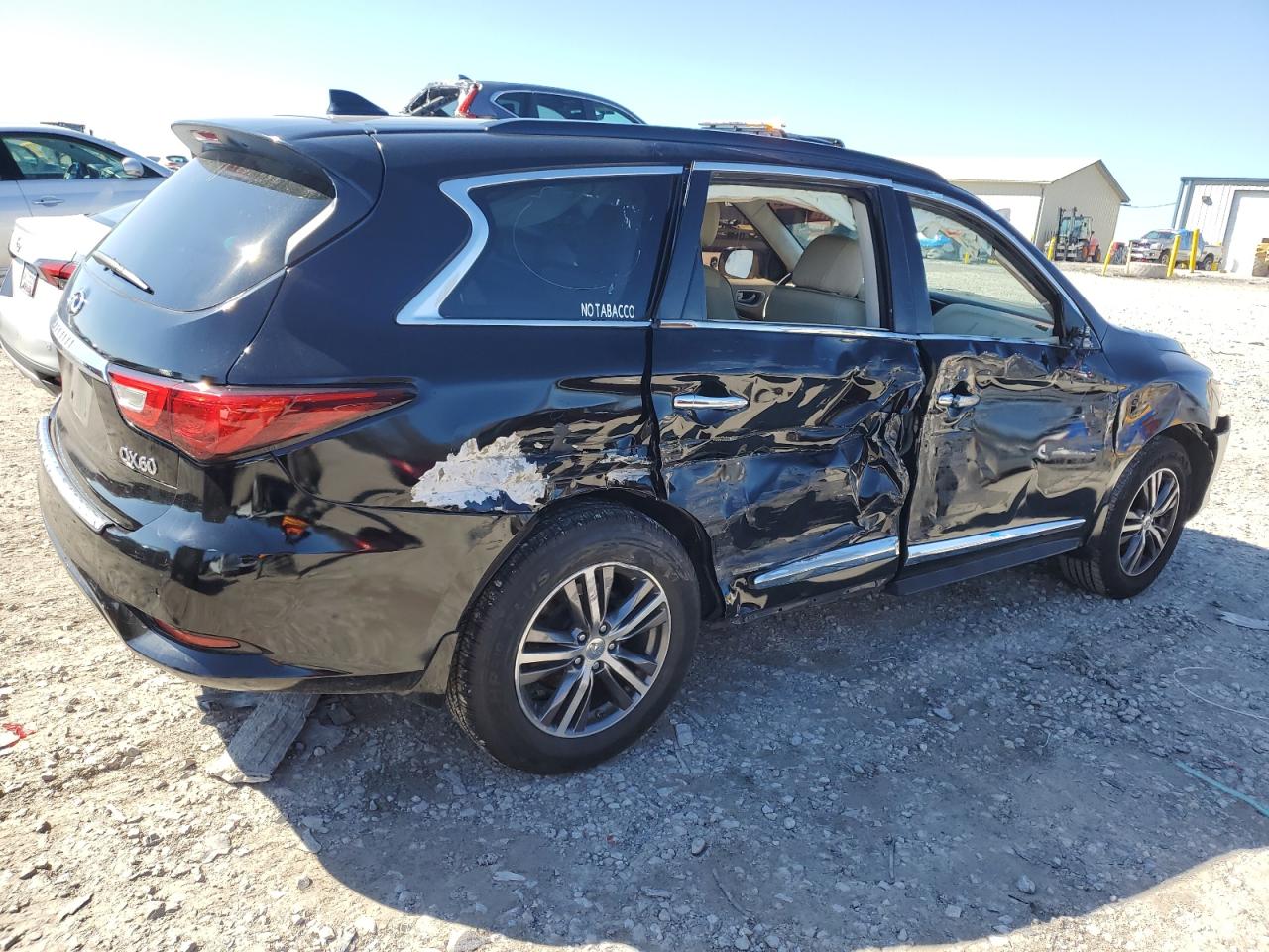 2017 Infiniti QX60 - Image 3