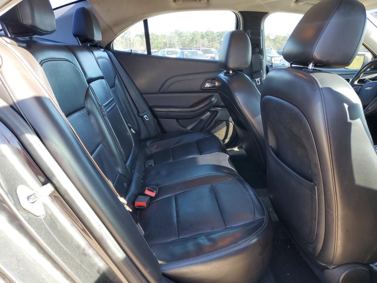 2013 Chevrolet Malibu - Image 11