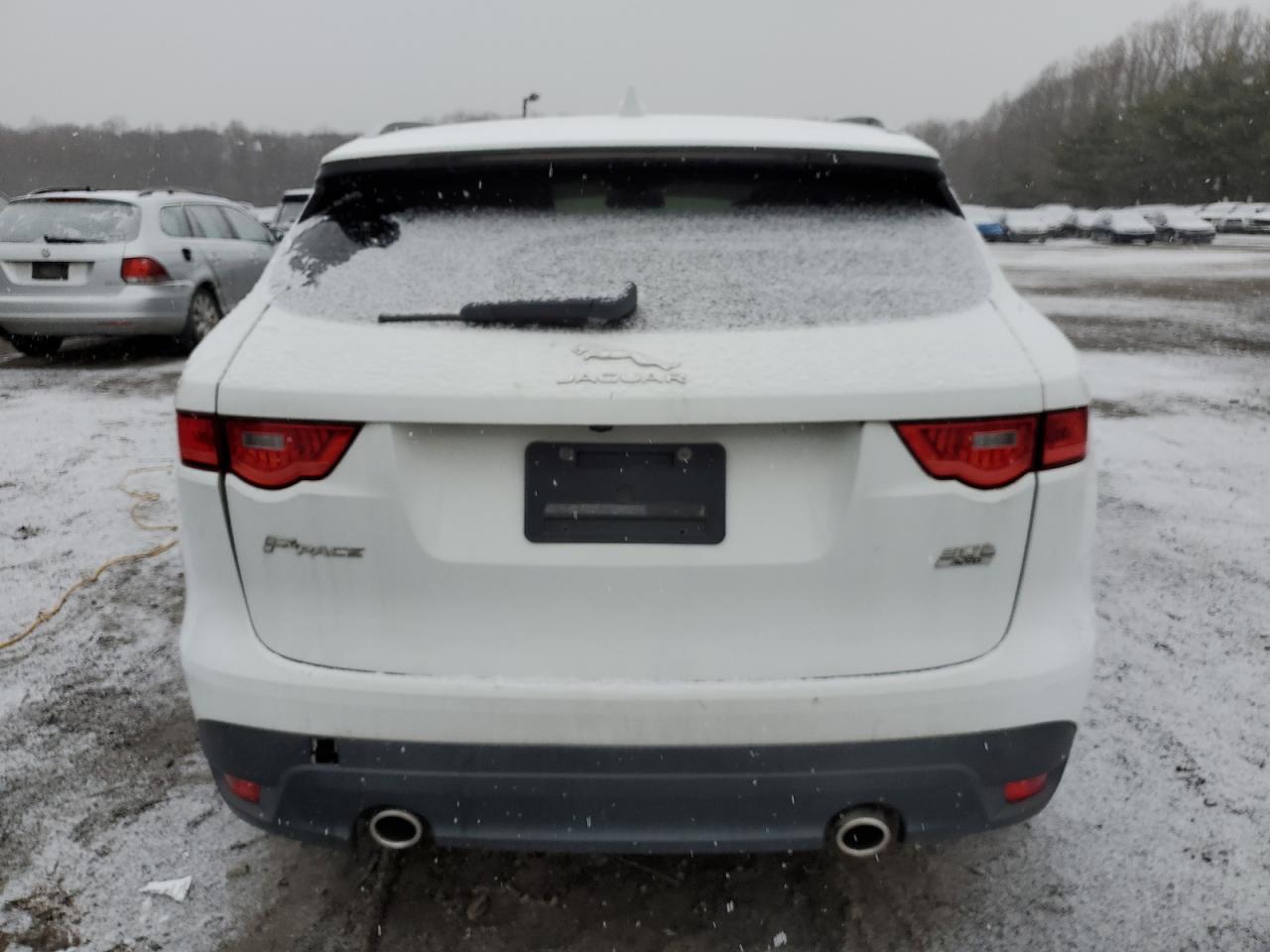 2018 Jaguar F-Pace - Image 6