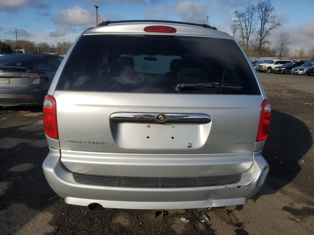 2007 Chrysler Town & Country - Image 6