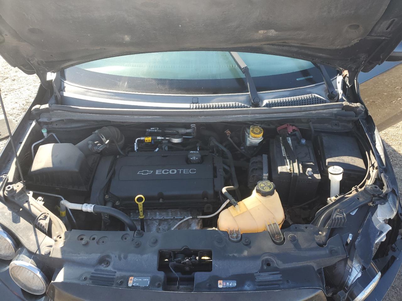 2015 Chevrolet Sonic - Image 11