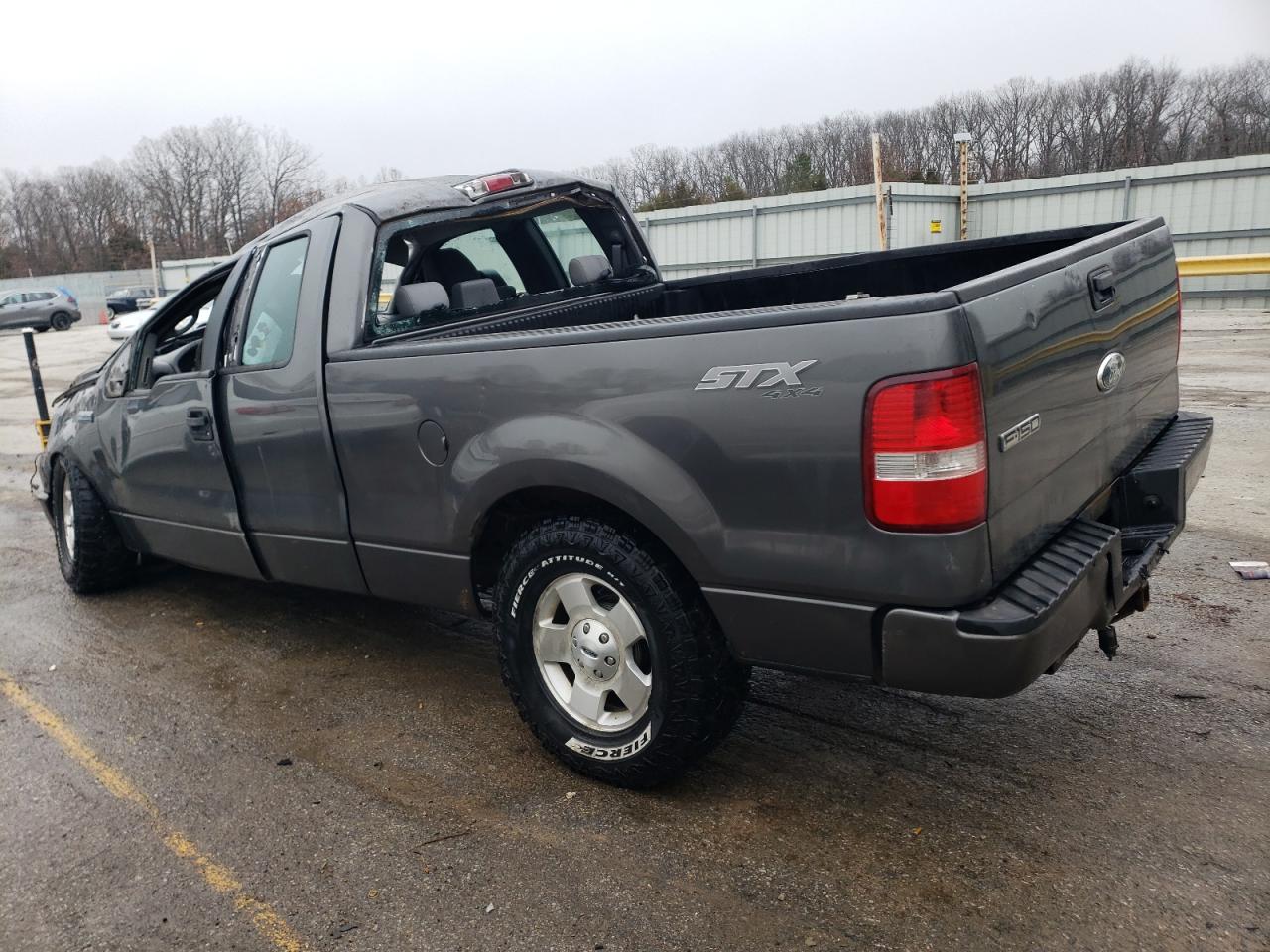 2006 Ford F-150 - Image 2