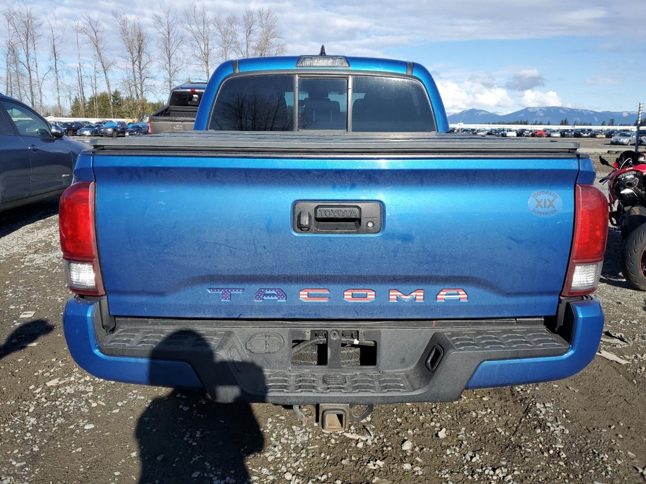 2016 Toyota Tacoma - Image 6