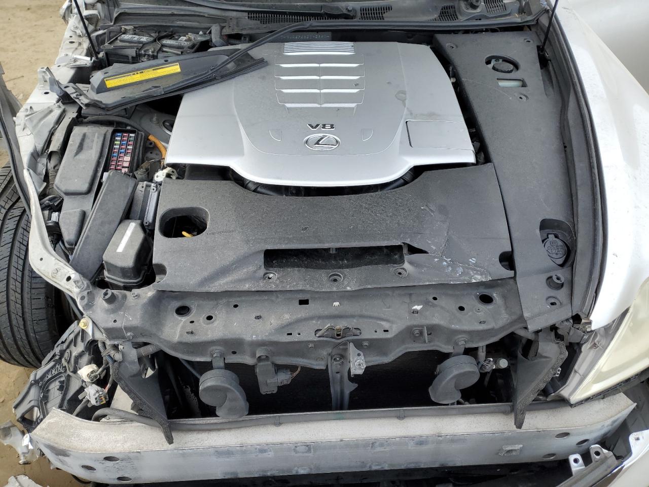 2008 Lexus LS - Image 11