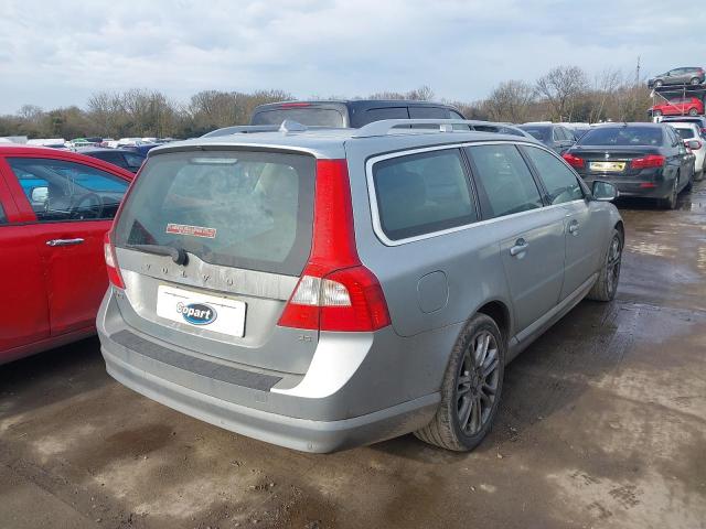 2008 VOLVO V70 SE LUX