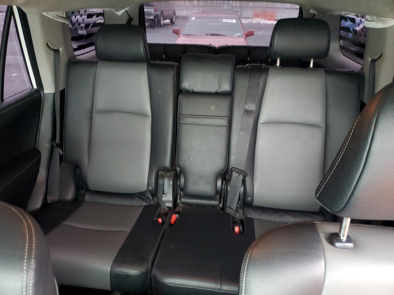 2020 Toyota 4Runner - Image 10