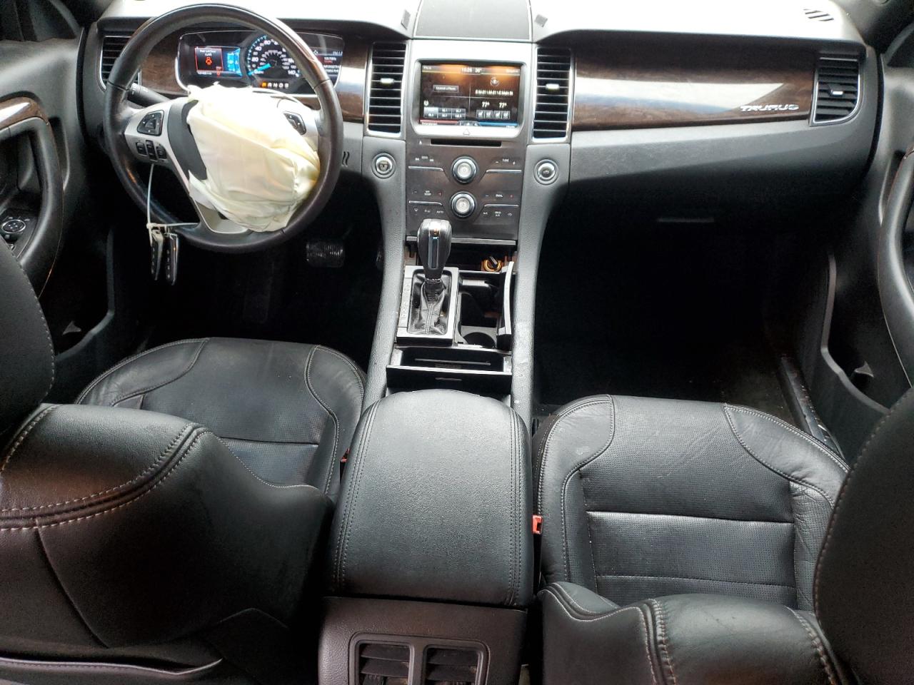 2014 Ford Taurus - Image 8
