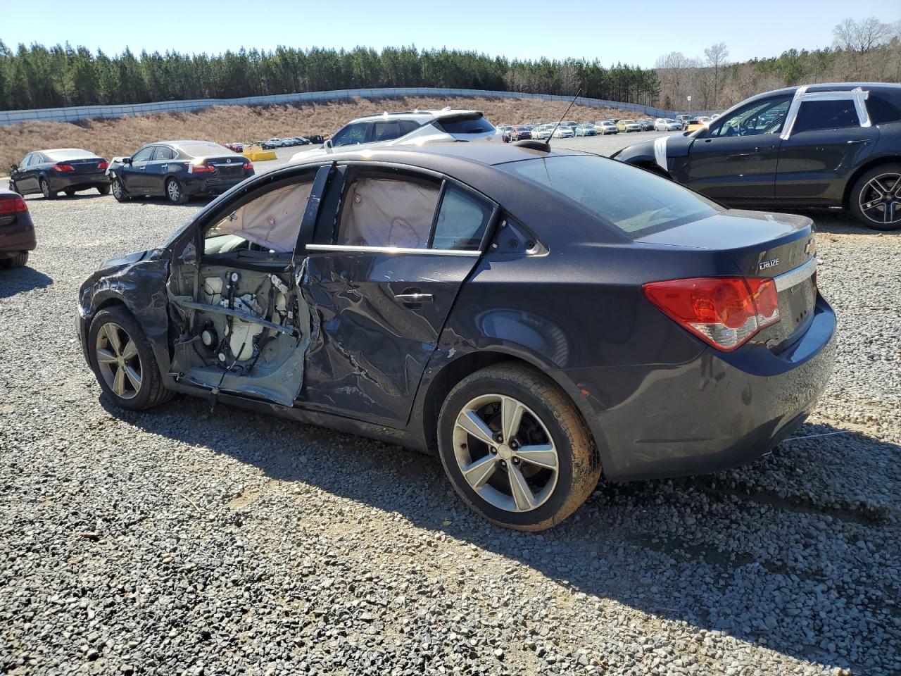 2015 Chevrolet Cruze - Image 2