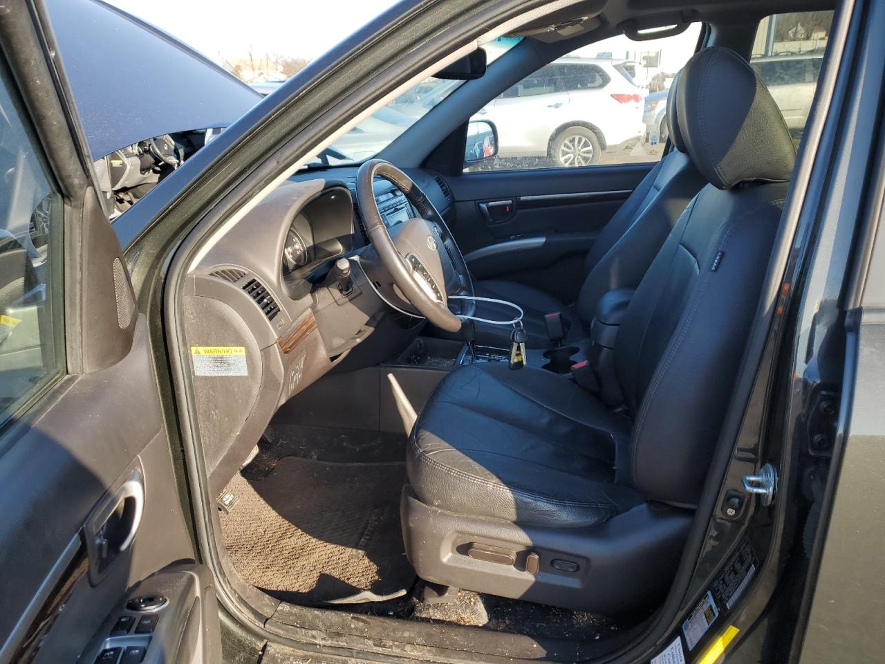 2010 Hyundai Santa Fe - Image 7