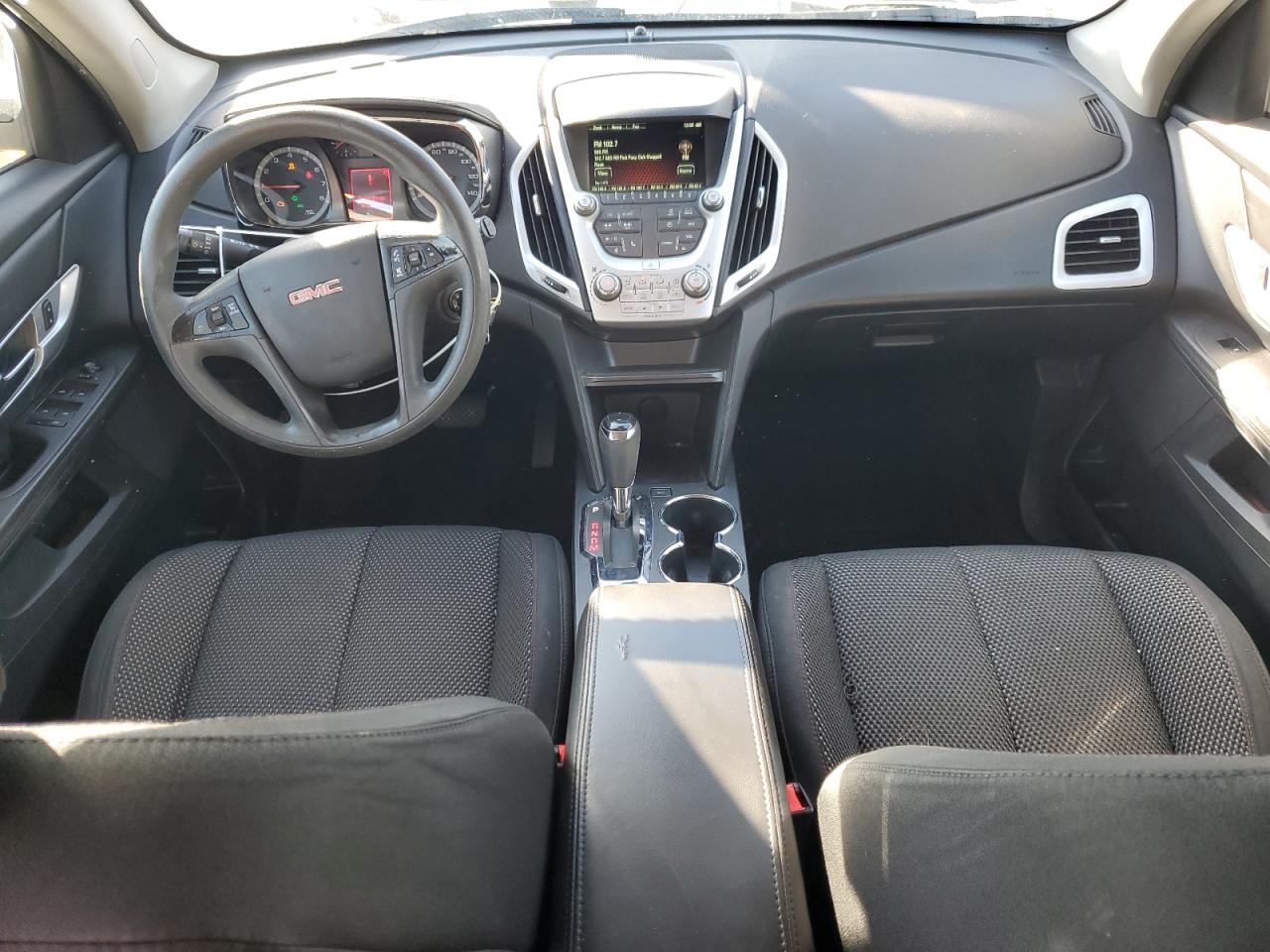 2016 GMC Terrain - Image 8