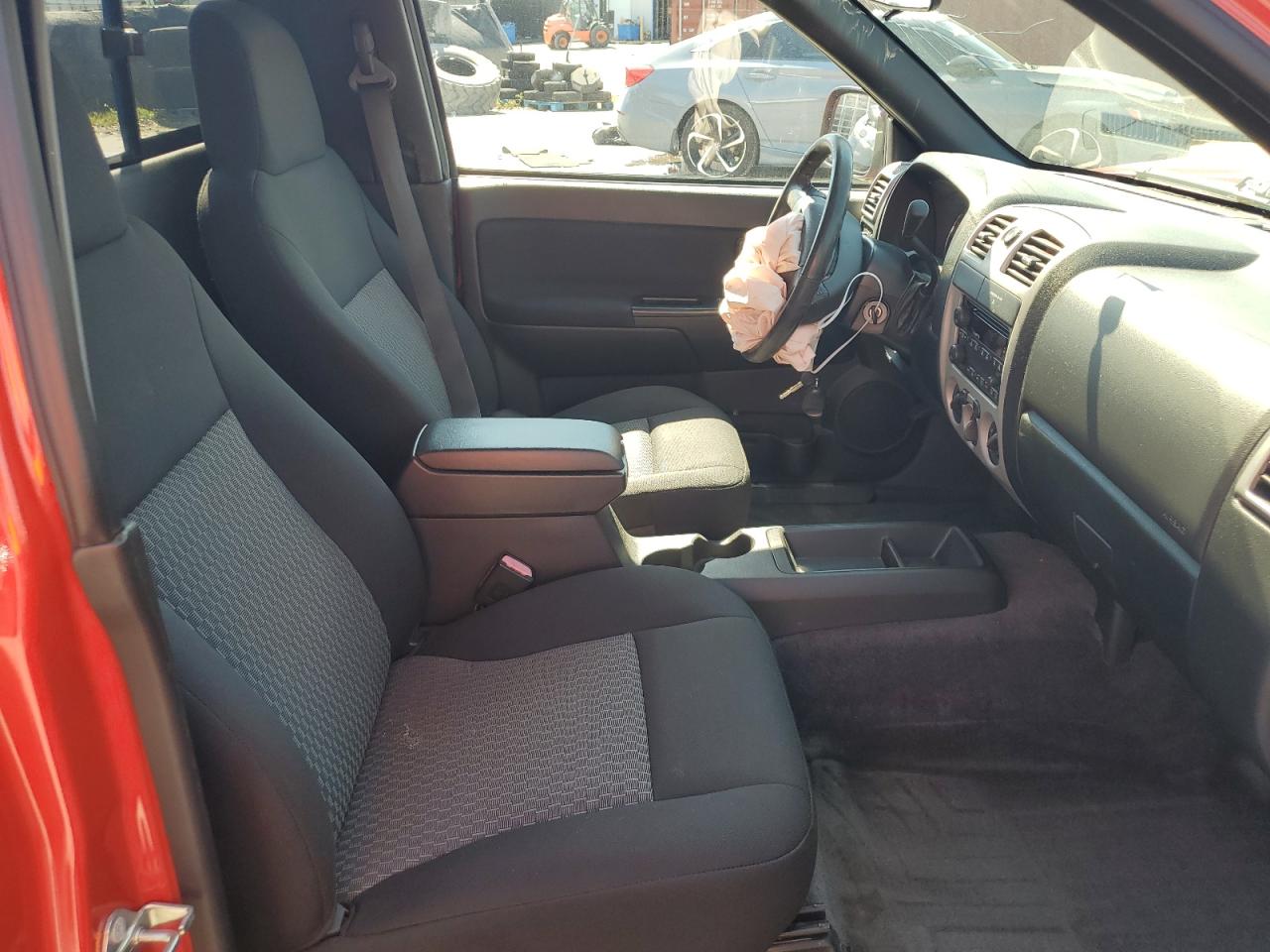 2007 Chevrolet Colorado - Image 10