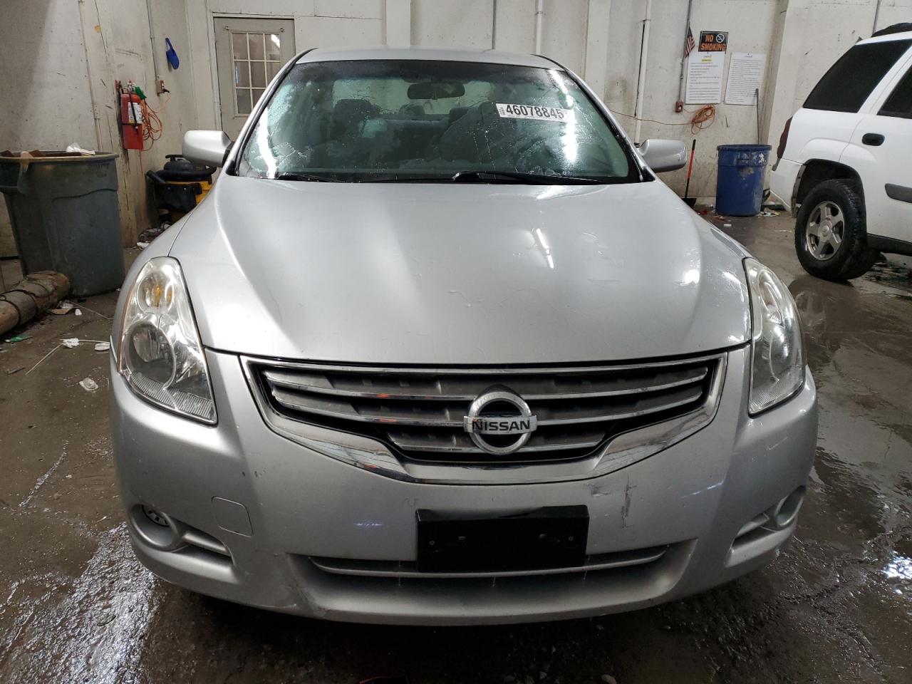 2010 Nissan Altima - Image 5