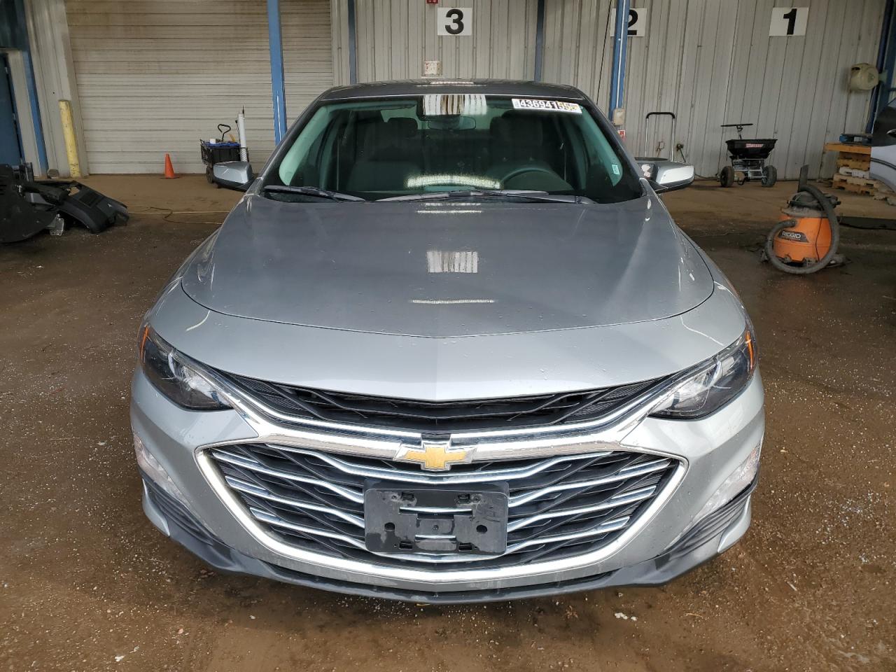 2023 Chevrolet Malibu - Image 5