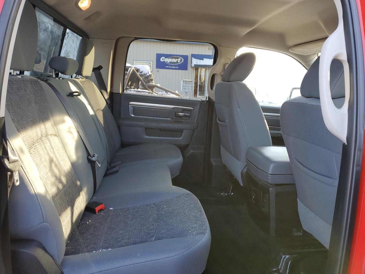 2016 RAM 1500 - Image 10