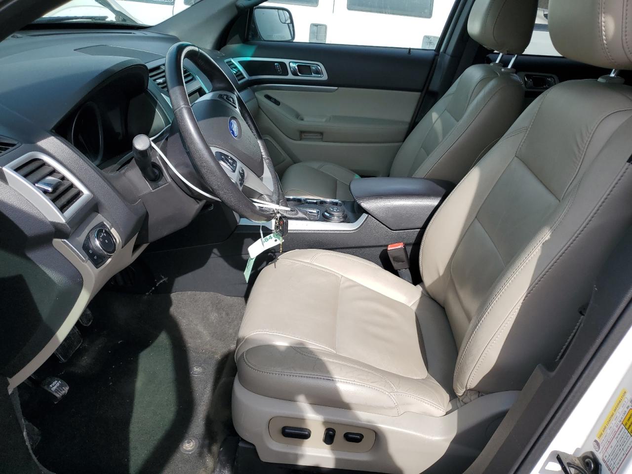 2015 Ford Explorer - Image 7