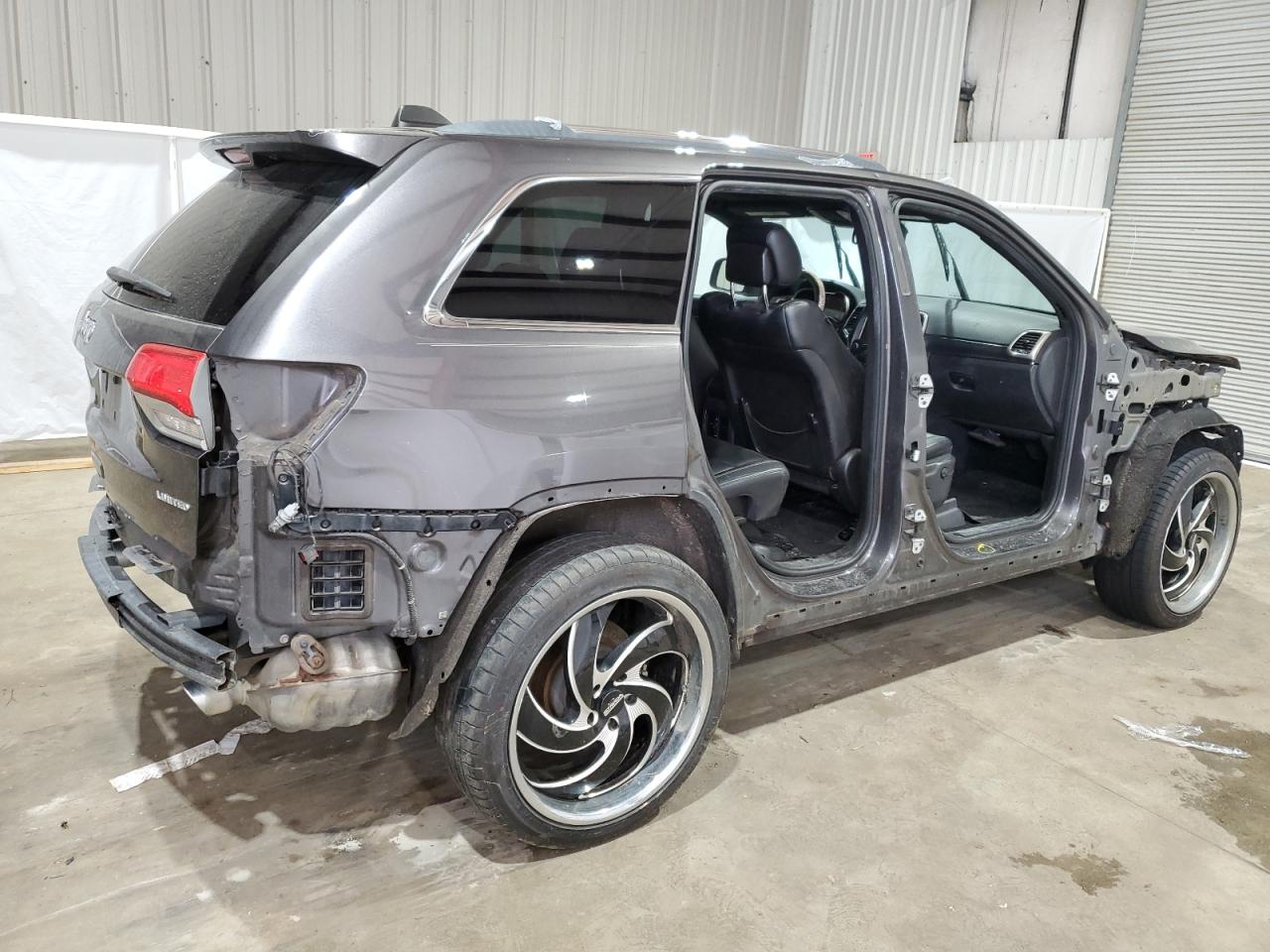 2014 Jeep Grand Cherokee - Image 3