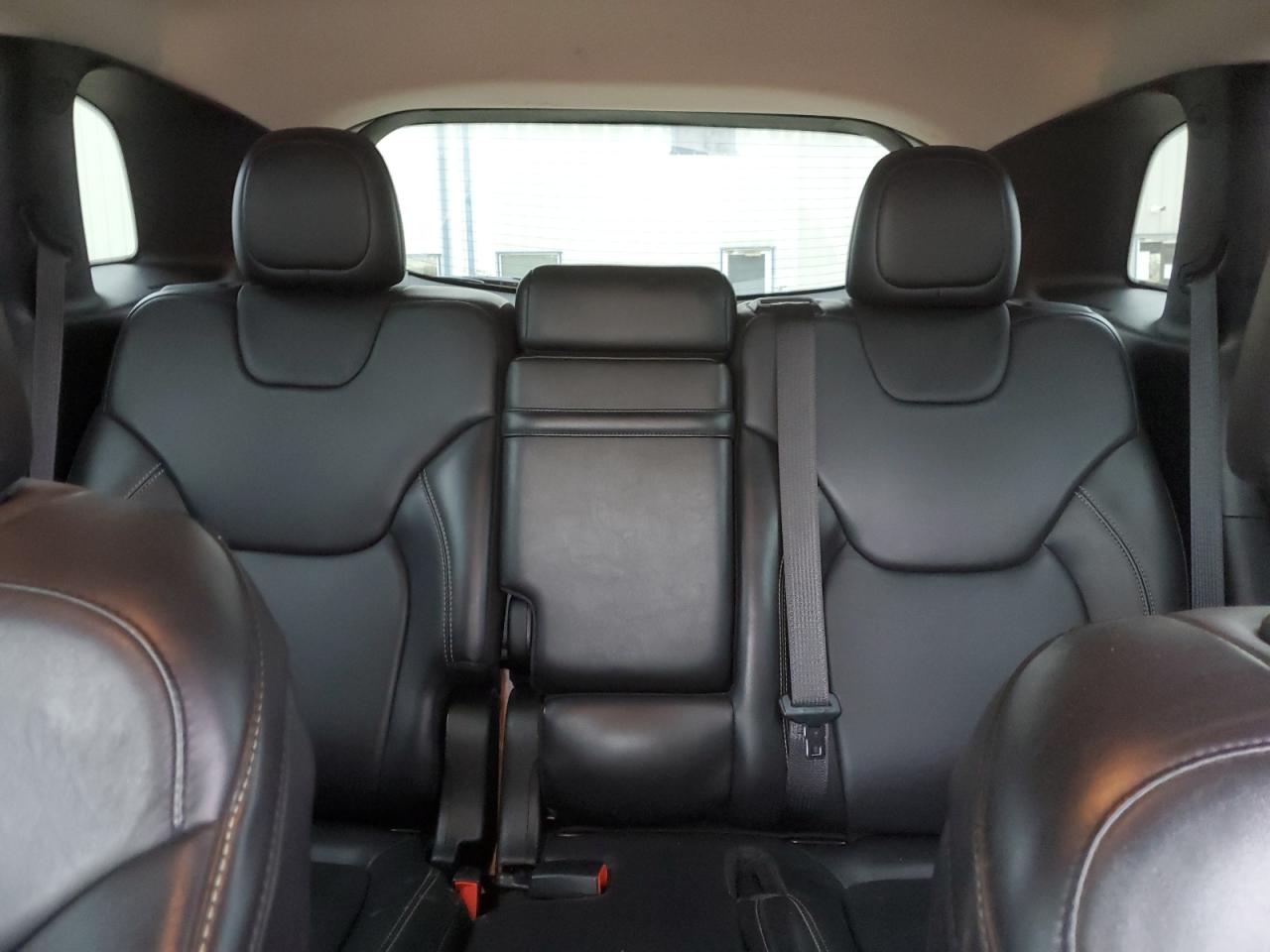 2018 Jeep Grand Cherokee - Image 10