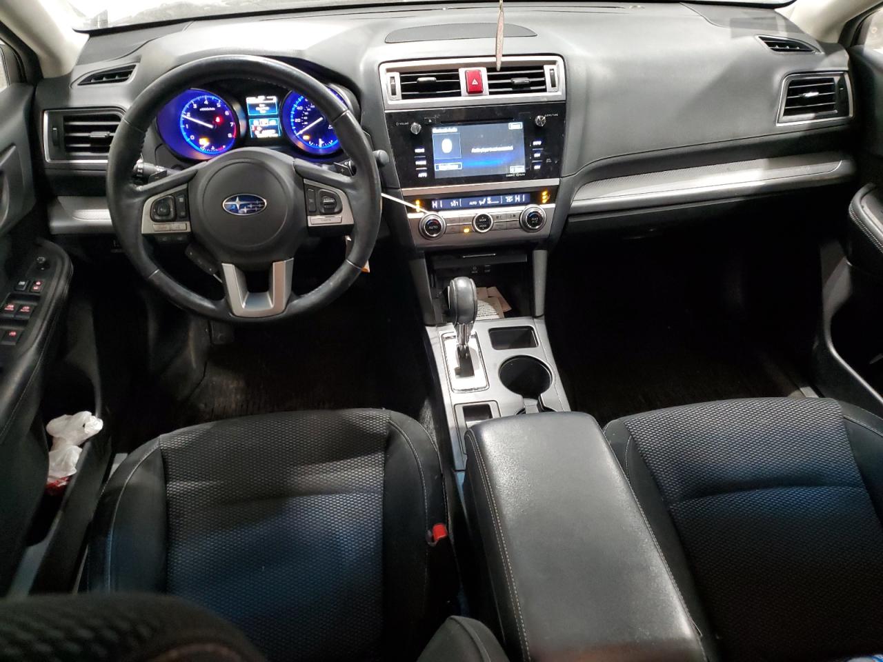 2015 Subaru Outback - Image 8