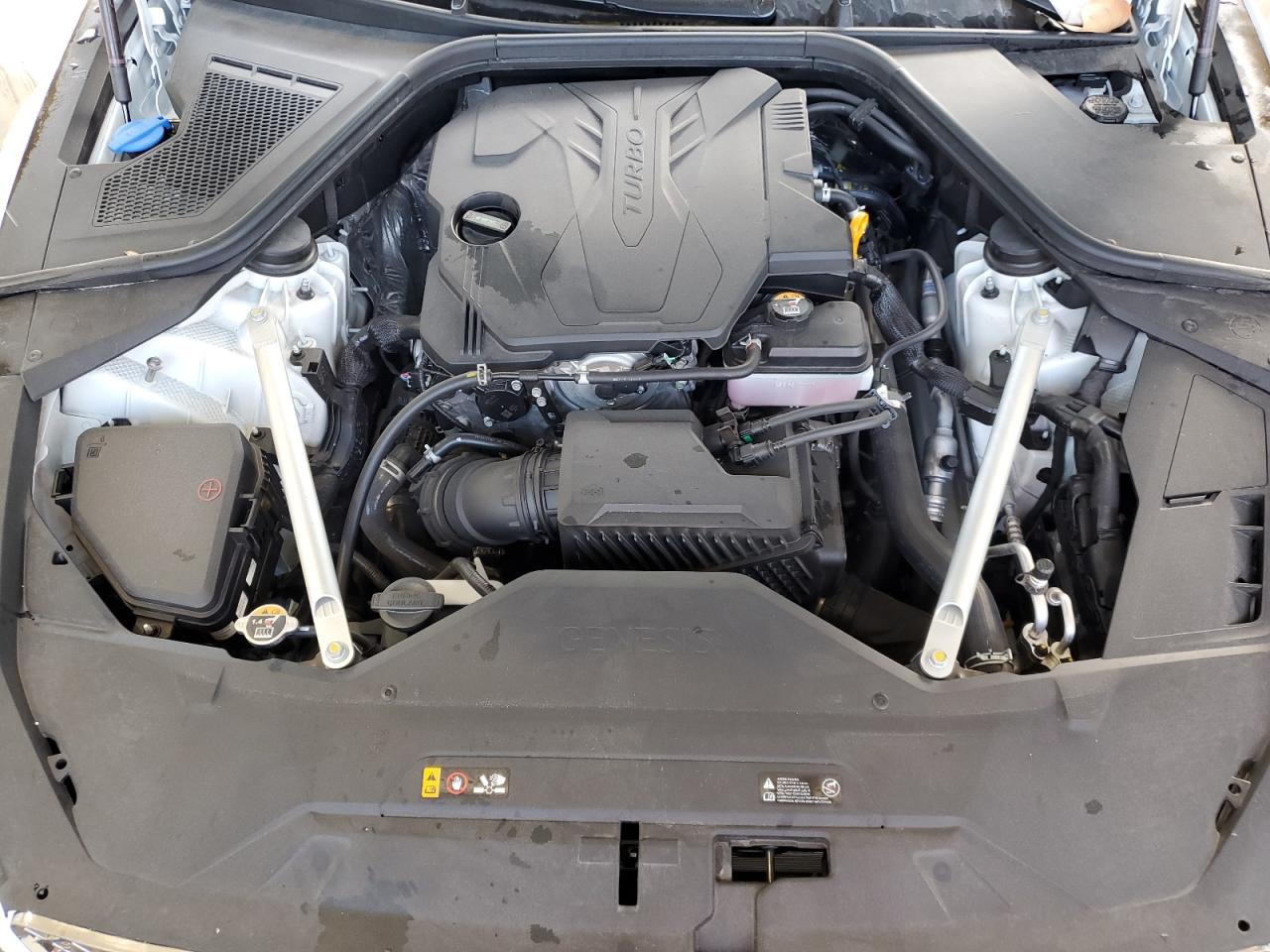 2024 Genesis G80 - Image 11