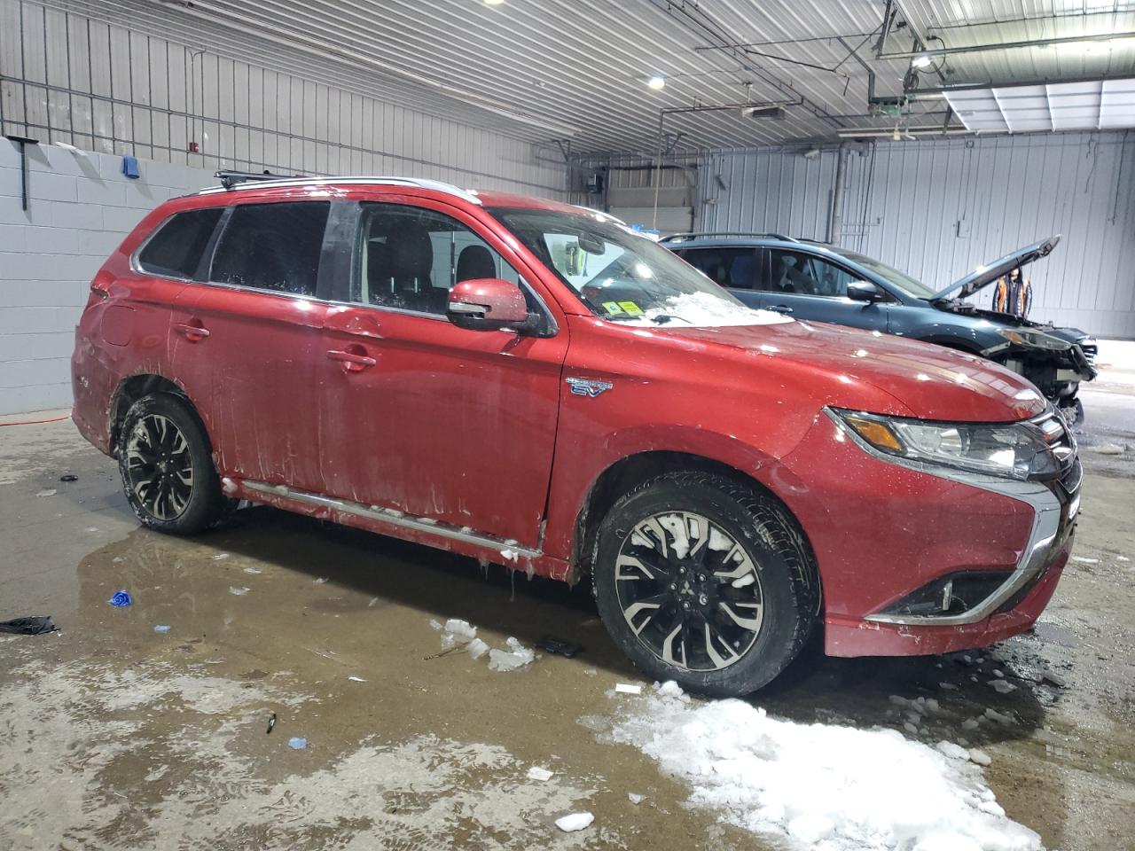 2018 Mitsubishi Outlander - Image 4